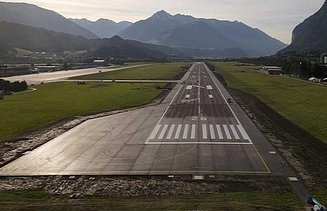 Foto von Bauarbeiten am Flughafen Innsbruck