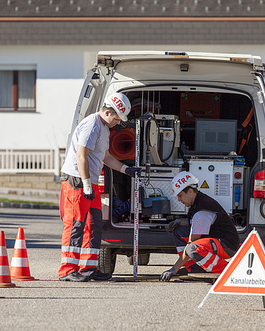 Foto von Kanaltechnikern