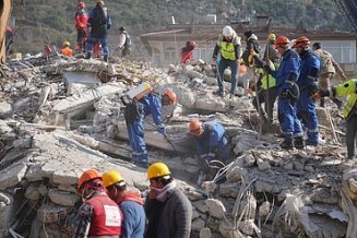 Foto vom Rettungseinsatz nach dem Erdbeben in der Türkei