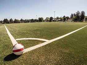 Foto von Erhardgasse - Kunstrasenspielfeld 