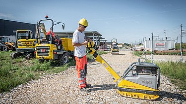 Bild von Arbeiten im Außenanlagenbau