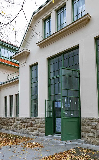 Werkstättenhof Neuleopoldau Foto von Werkstättenhof Neuleopoldau