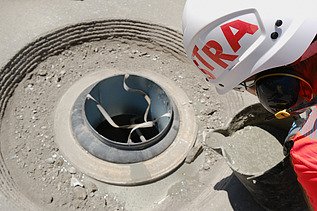 Foto von Ansicht von oben auf Schachtrahmen